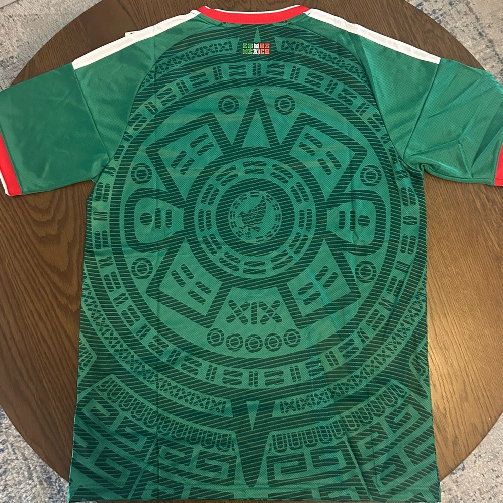 Adidas Green Mexico Soccer 2026 Jersey - Picture 6 of 6